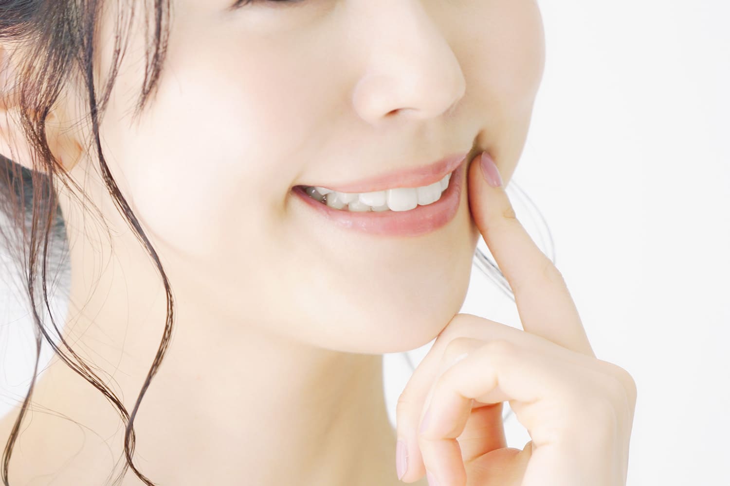 金属を使わないメタルフリー治療